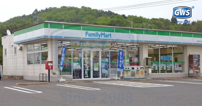 Family Mart